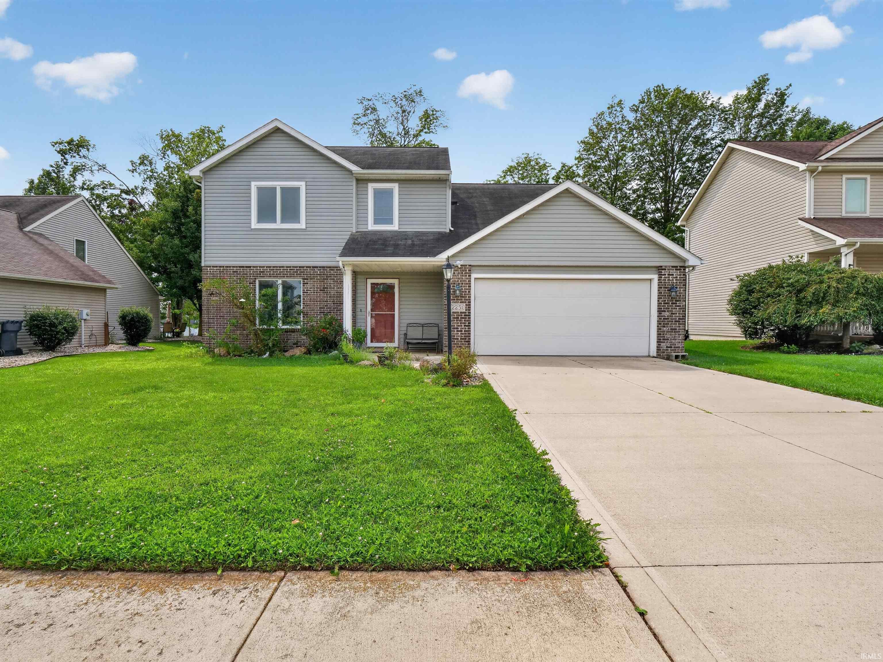 2251 Laurelwood Drive Warsaw IN 46580