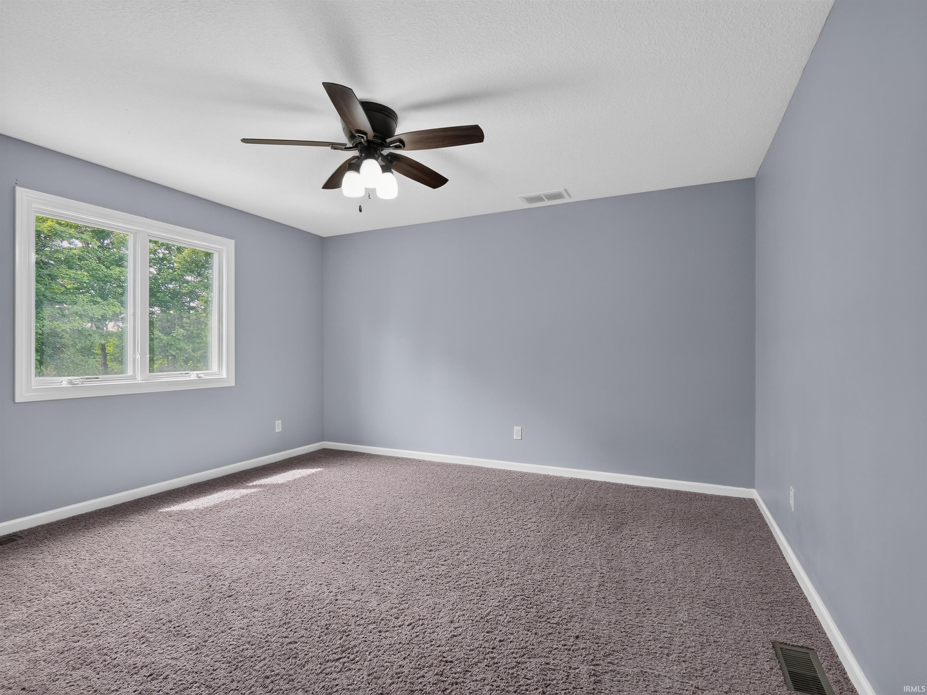 2251 Laurelwood Drive Warsaw IN 46580