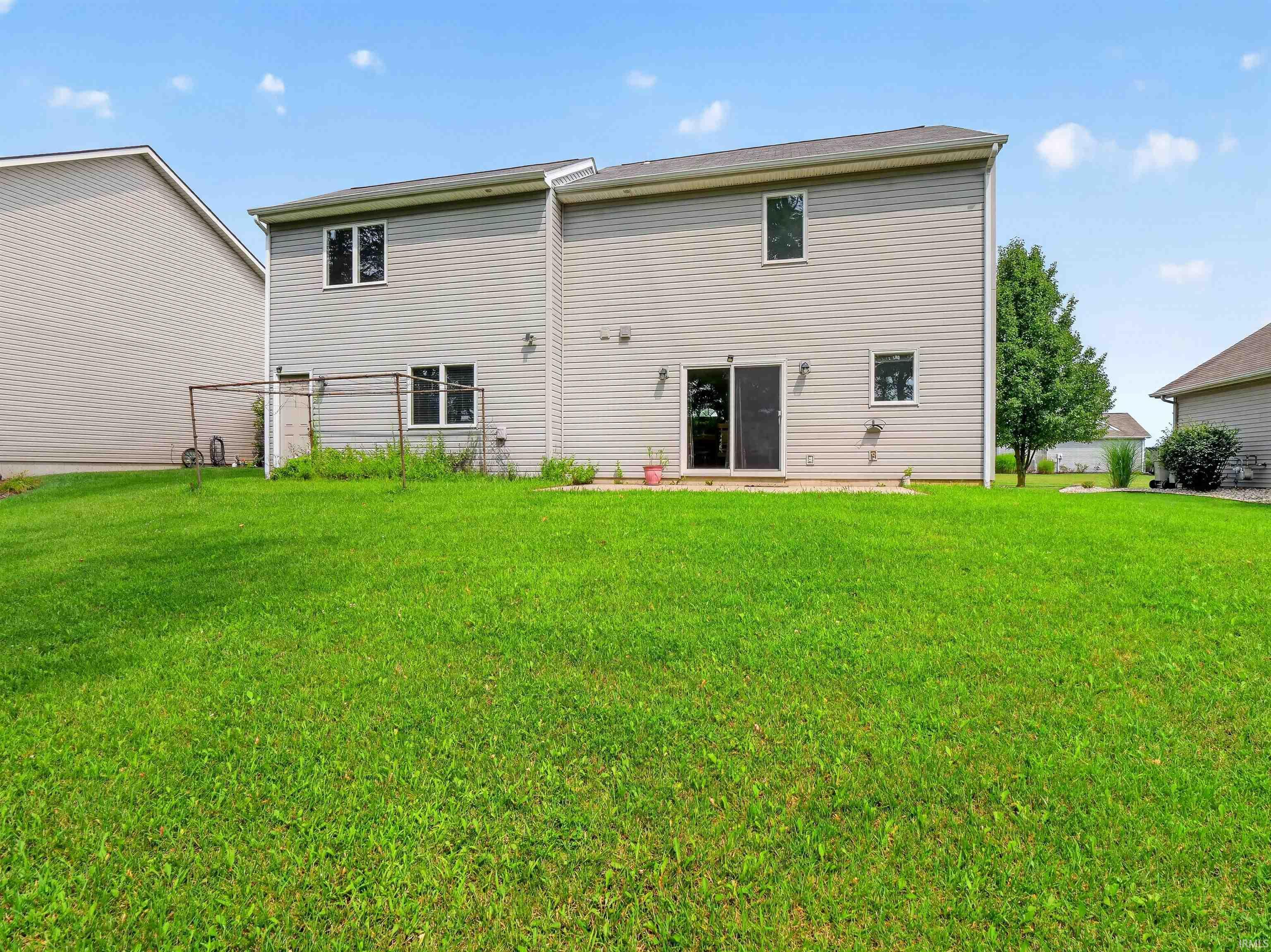 2251 Laurelwood Drive Warsaw IN 46580