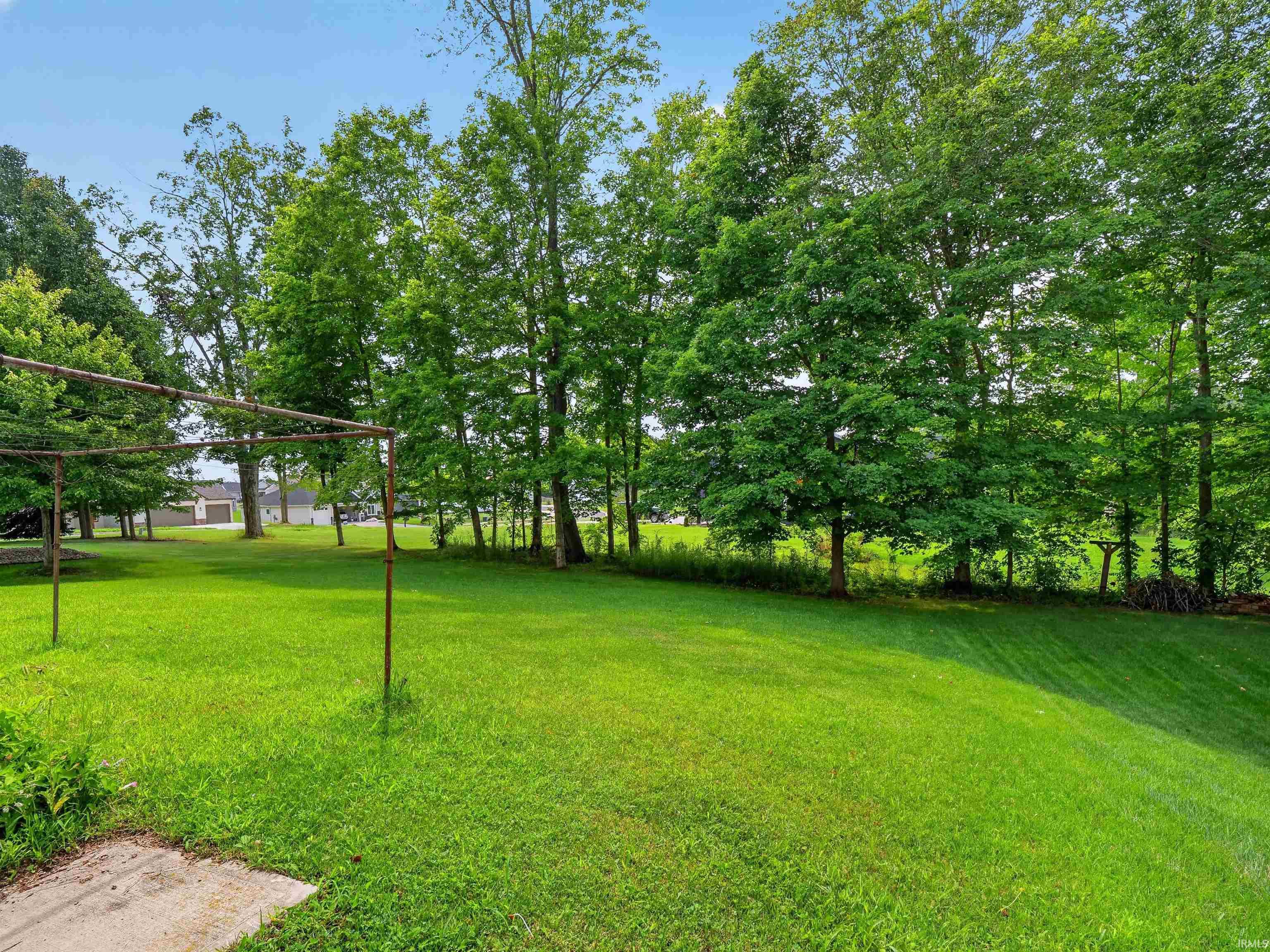 2251 Laurelwood Drive Warsaw IN 46580