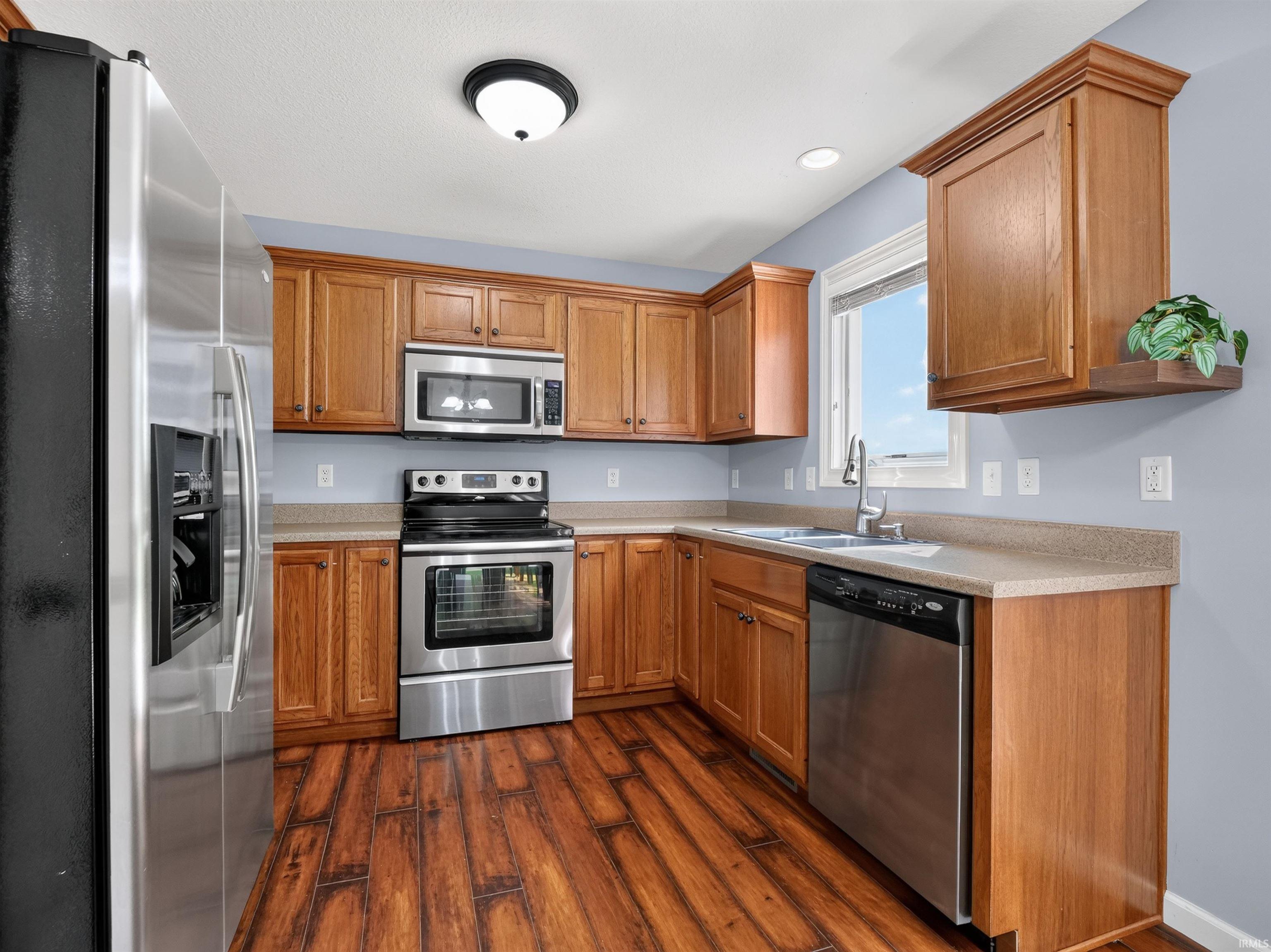 2251 Laurelwood Drive Warsaw IN 46580