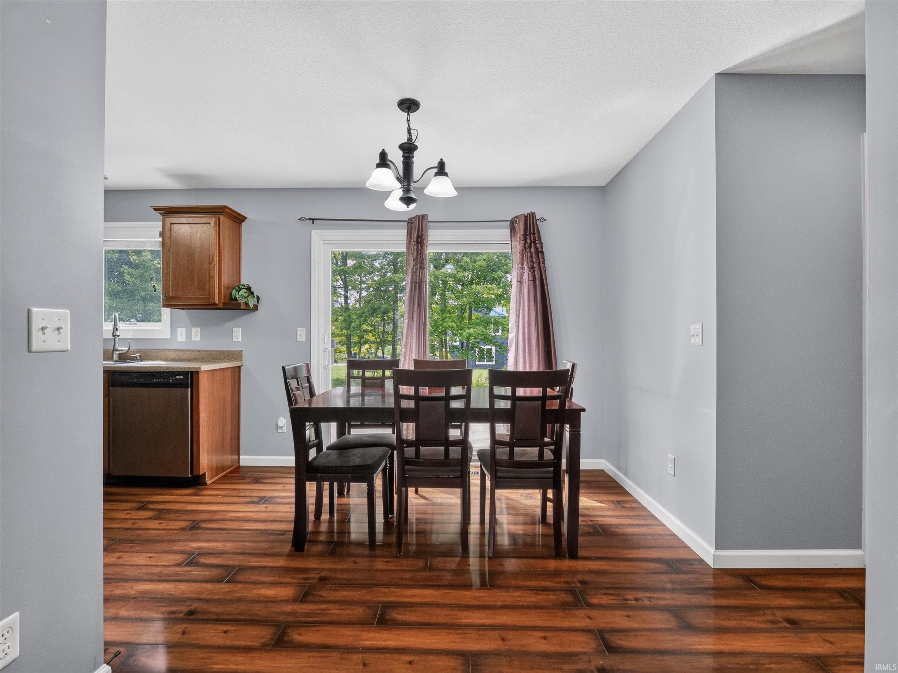 2251 Laurelwood Drive Warsaw IN 46580
