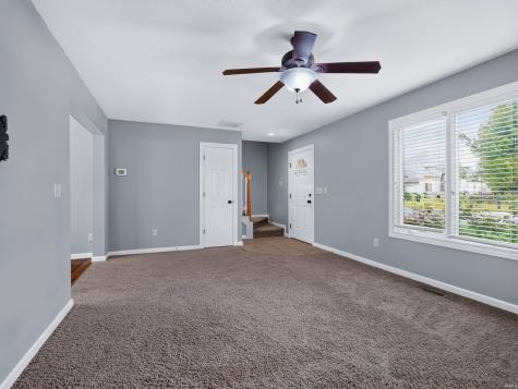 2251 Laurelwood Drive Warsaw IN 46580