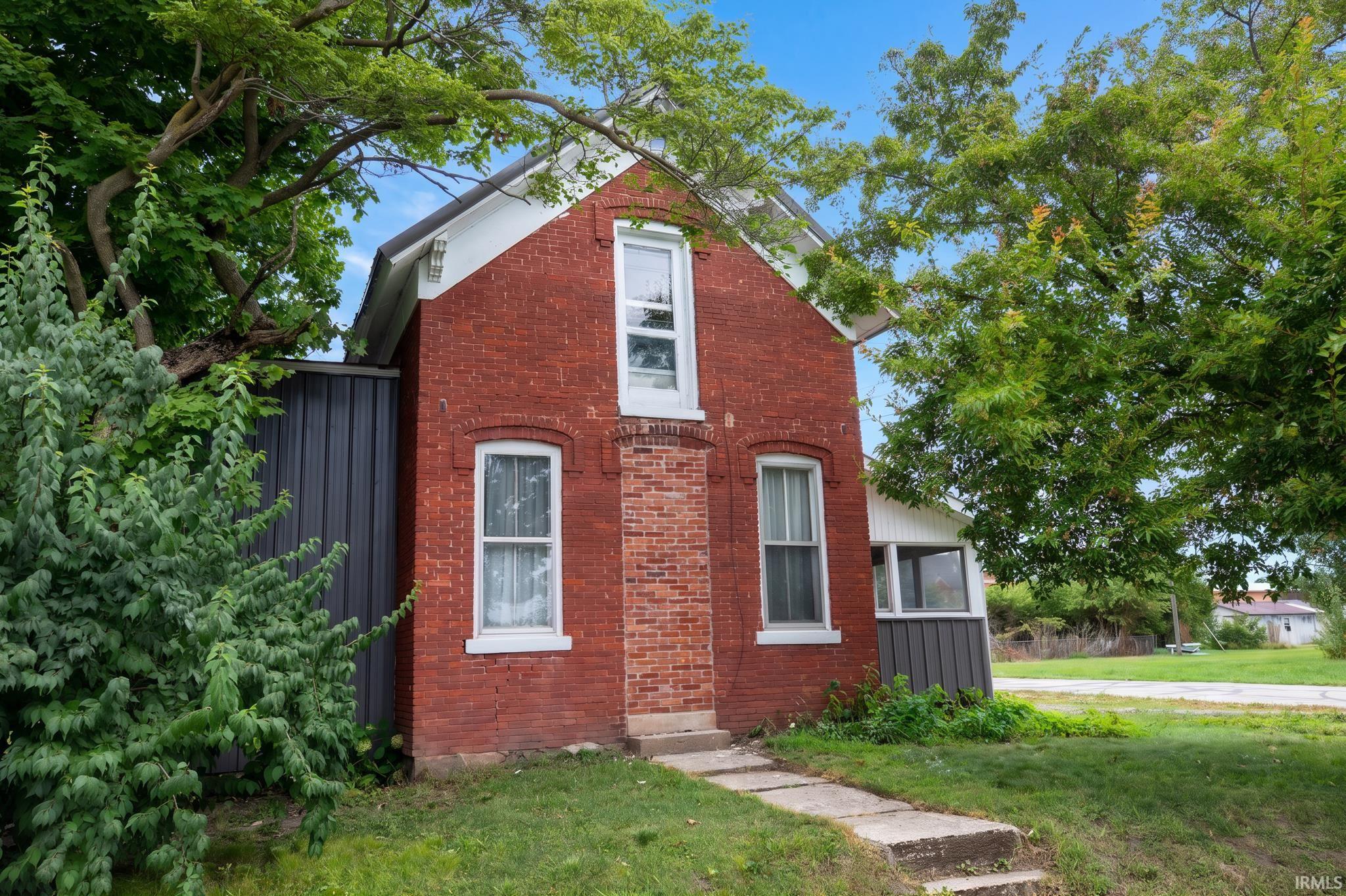 295 E Walnut Street Macy IN 46951