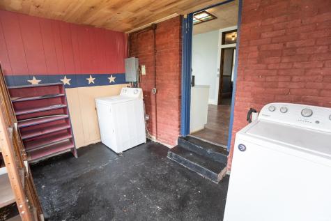 295 E Walnut Street Macy IN 46951