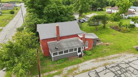 295 E Walnut Street Macy IN 46951