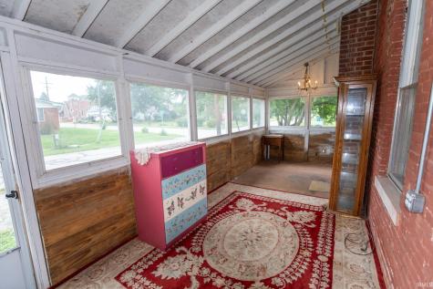 295 E Walnut Street Macy IN 46951