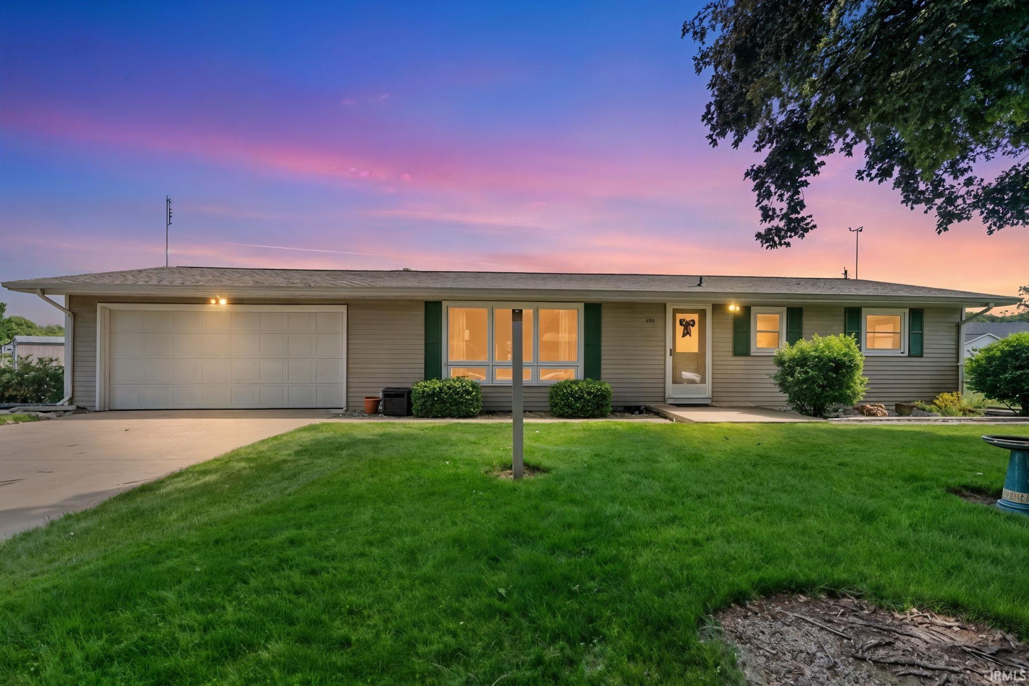 1716 Mayfield Common Goshen IN 46526