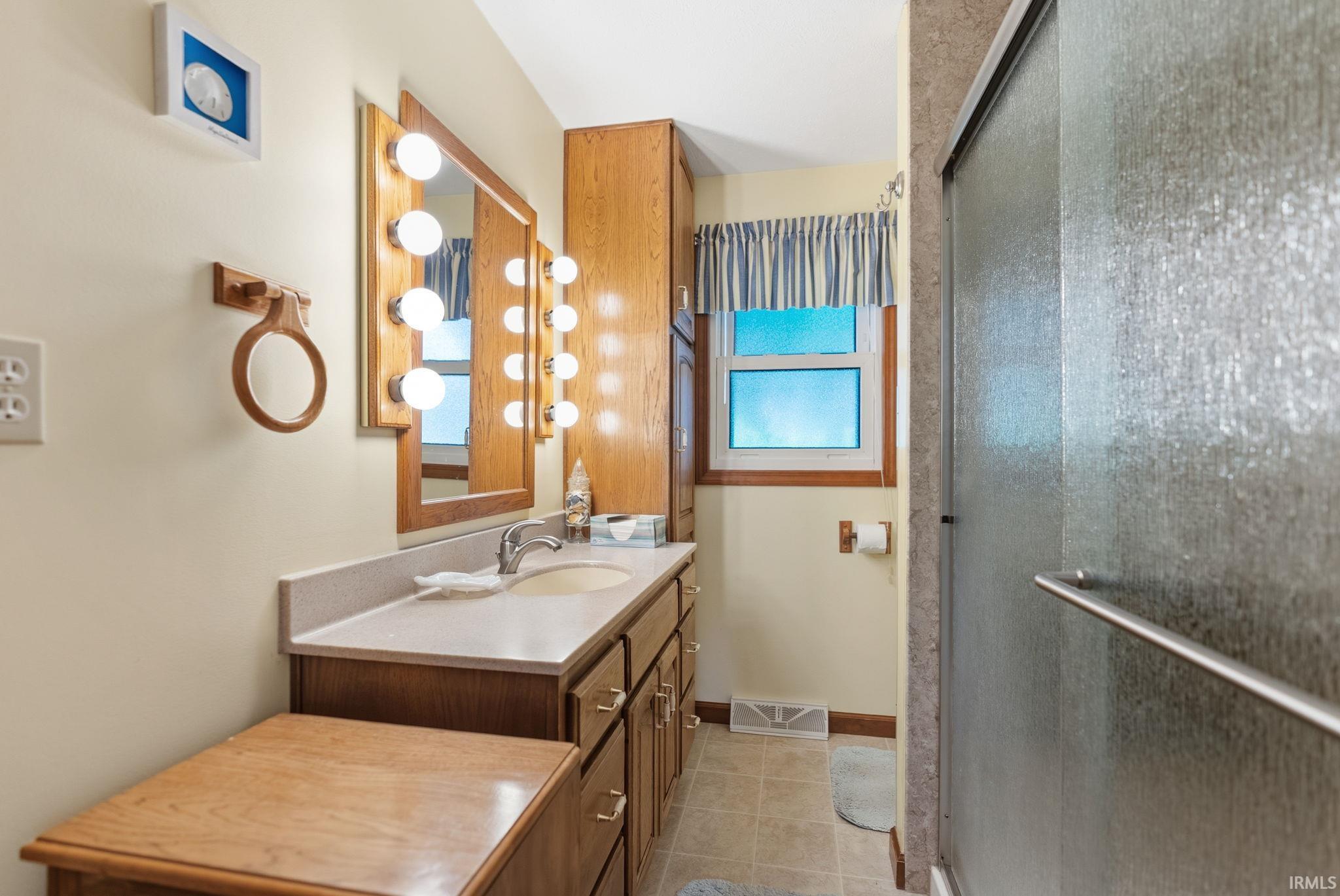 1716 Mayfield Common Goshen IN 46526