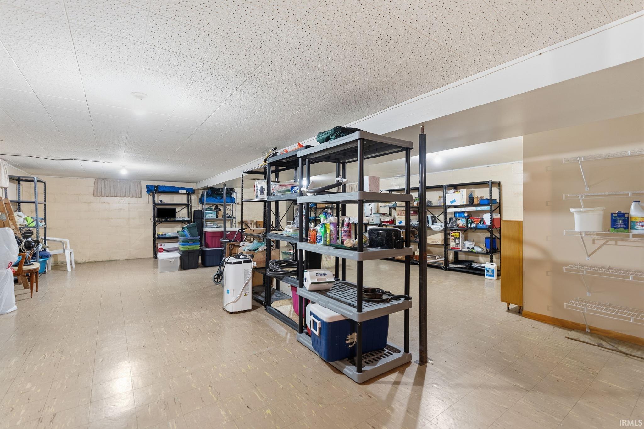 1716 Mayfield Common Goshen IN 46526