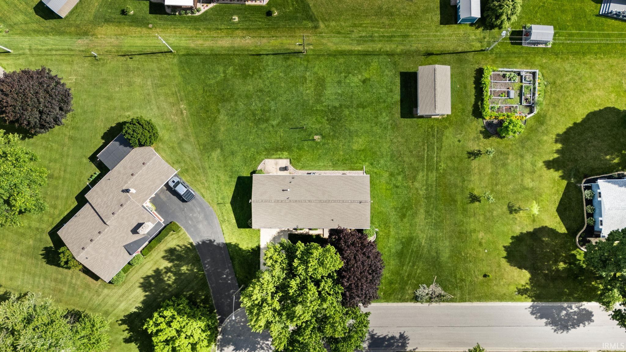 1716 Mayfield Common Goshen IN 46526