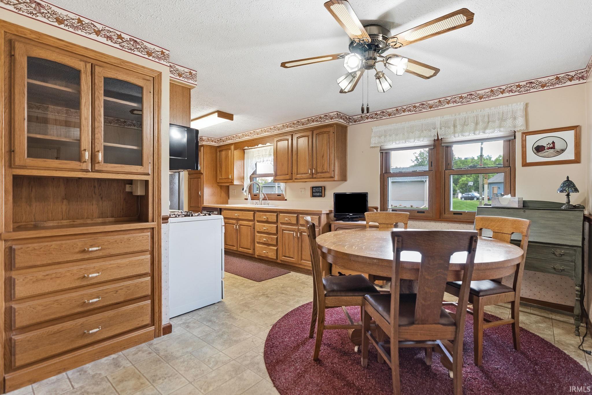 1716 Mayfield Common Goshen IN 46526