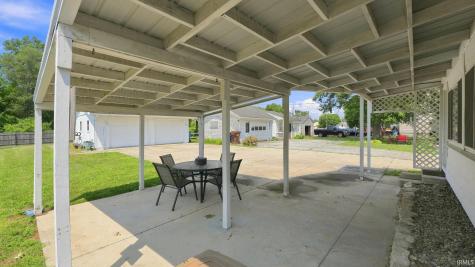 312 S Jefferson Street Ossian IN 46777