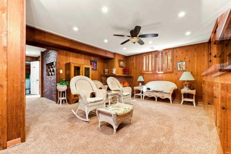 2308 W Purdue Avenue Muncie IN 47304