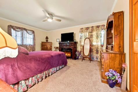 2308 W Purdue Avenue Muncie IN 47304