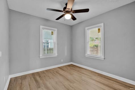 1106 S Boeke Road Evansville IN 47714