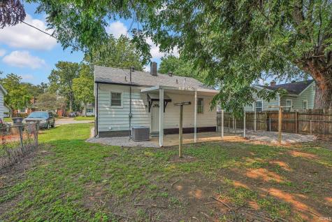 1106 S Boeke Road Evansville IN 47714