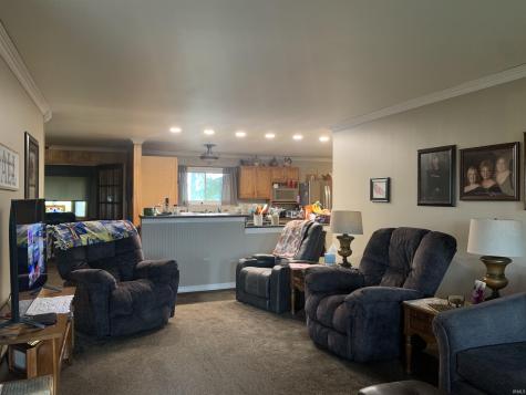 1420 N 100 E Hartford City IN 47348