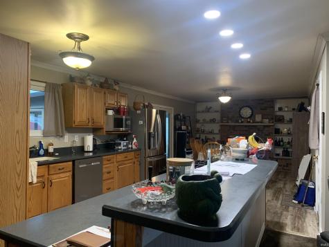 1420 N 100 E Hartford City IN 47348