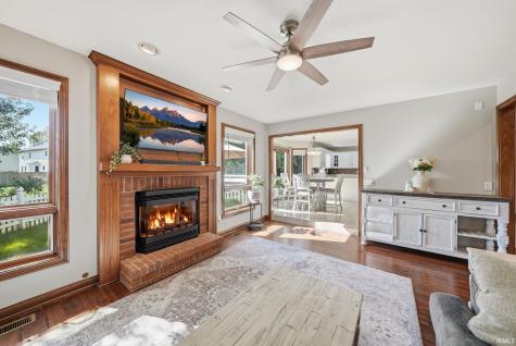 708 Blackthorn Cove Fort Wayne IN 46804