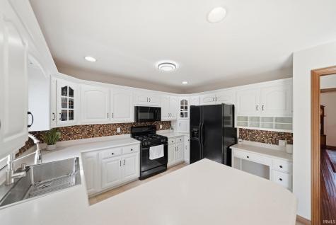 708 Blackthorn Cove Fort Wayne IN 46804