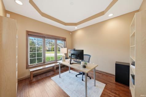 708 Blackthorn Cove Fort Wayne IN 46804