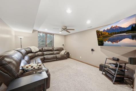 708 Blackthorn Cove Fort Wayne IN 46804