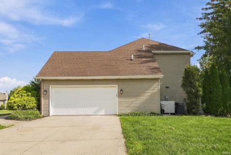 708 Blackthorn Cove Fort Wayne IN 46804
