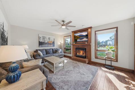708 Blackthorn Cove Fort Wayne IN 46804