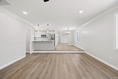7618 S 350 E. Road Lafayette IN 47909