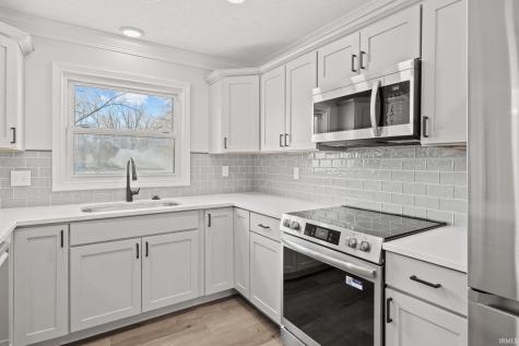7618 S 350 E. Road Lafayette IN 47909