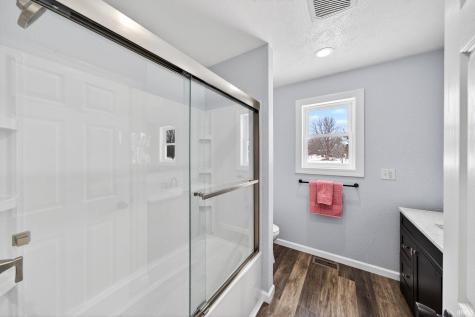 11102 N Dogleg Dr E Syracuse IN 46567