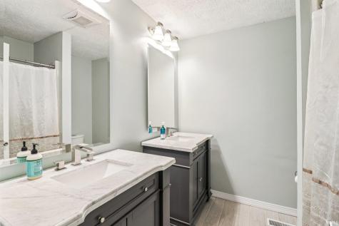 1724 N Ridgeway Drive Ellettsville IN 47429