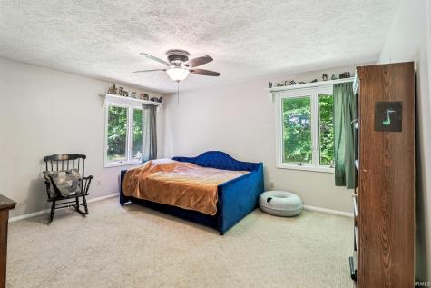 1724 N Ridgeway Drive Ellettsville IN 47429