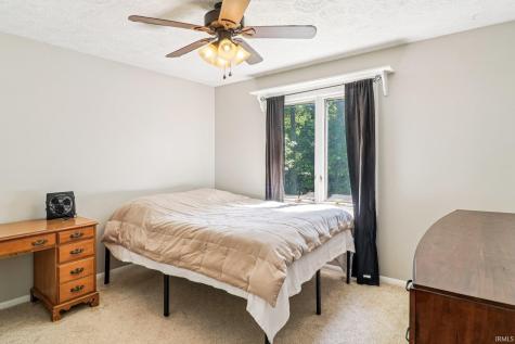 1724 N Ridgeway Drive Ellettsville IN 47429