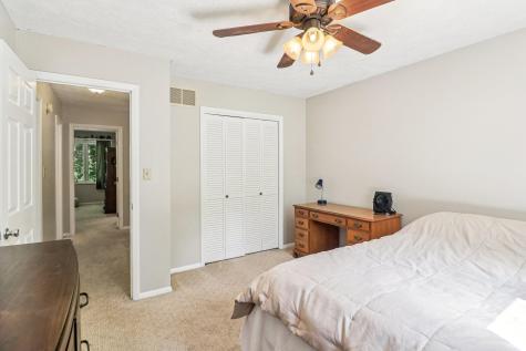 1724 N Ridgeway Drive Ellettsville IN 47429