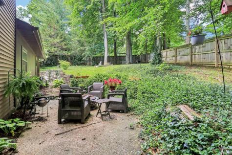 1724 N Ridgeway Drive Ellettsville IN 47429