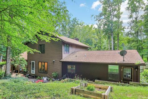 1724 N Ridgeway Drive Ellettsville IN 47429