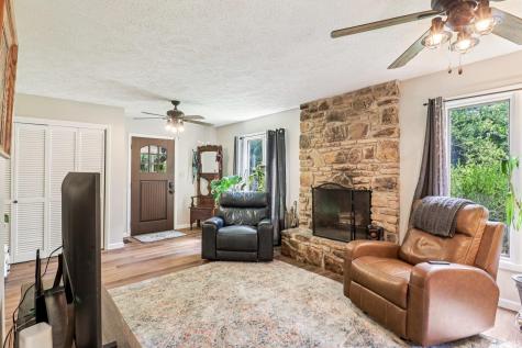 1724 N Ridgeway Drive Ellettsville IN 47429