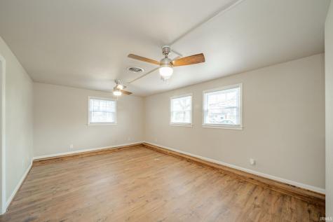 807 Bittersweet Lane Anderson IN 46011