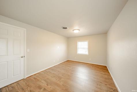 807 Bittersweet Lane Anderson IN 46011
