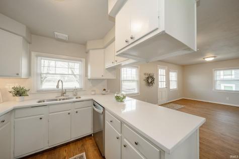 807 Bittersweet Lane Anderson IN 46011