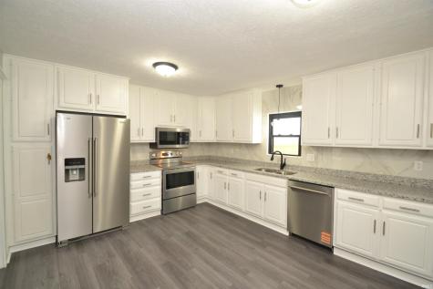 403 E Elm Street Sharpsville IN 46068