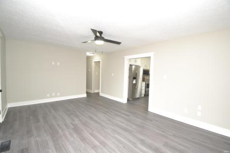 403 E Elm Street Sharpsville IN 46068