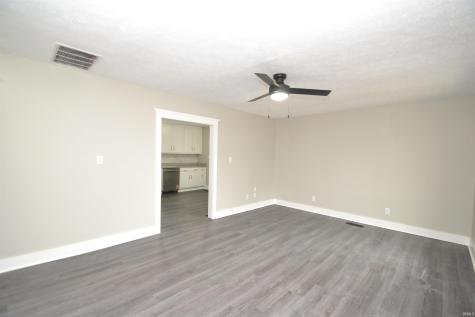 403 E Elm Street Sharpsville IN 46068
