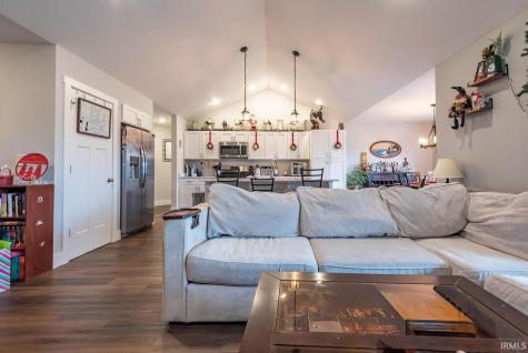 30 Blackwell Lane Bedford IN 47421