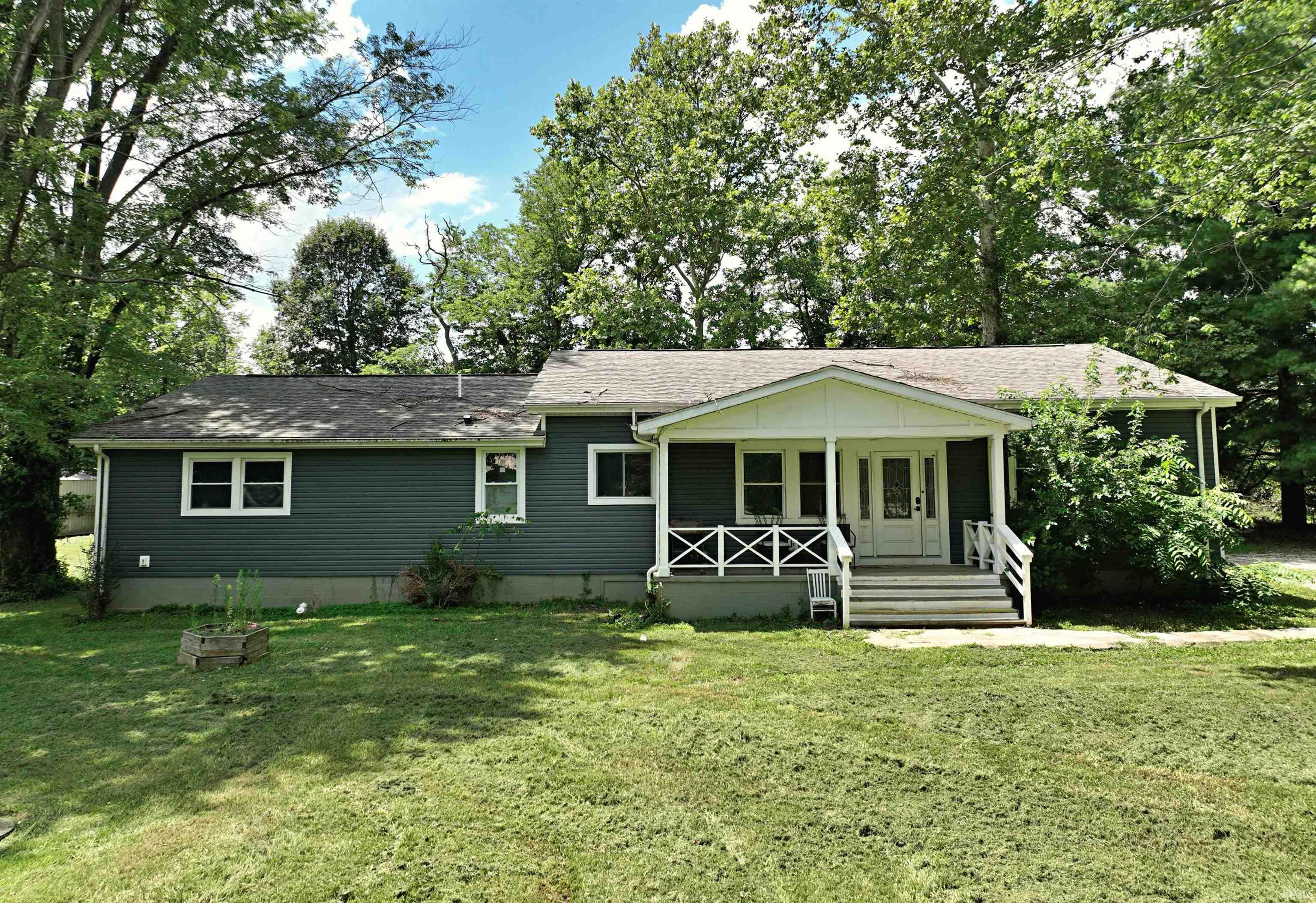 1501 Fox Run Drive Washington IN 47501