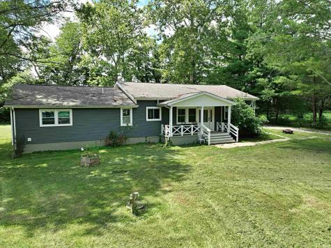 1501 Fox Run Drive Washington IN 47501