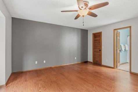9015 Spring View Drive Fort Wayne IN 46804