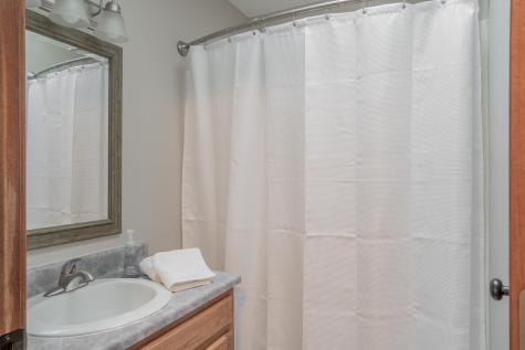9015 Spring View Drive Fort Wayne IN 46804